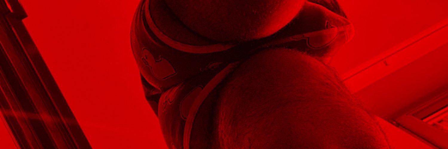 glovored's profile banner image