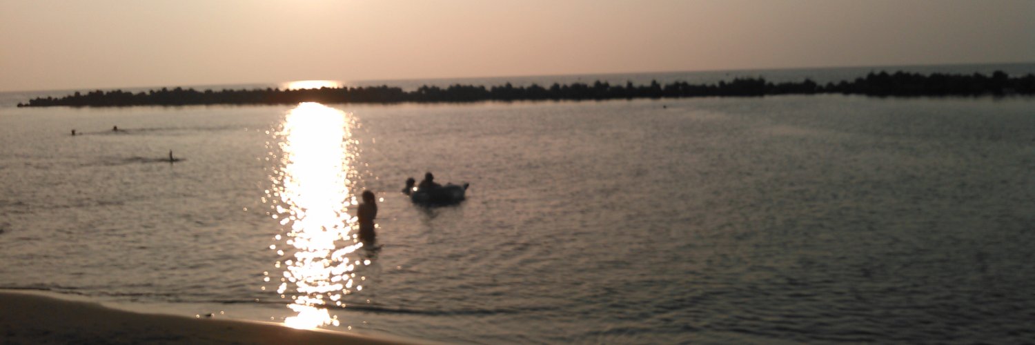 tomukke's profile banner image