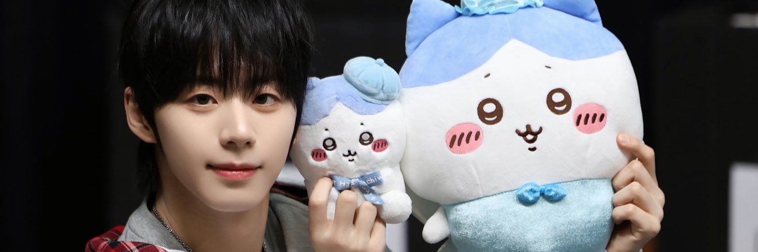 &이바 ✮ ⋆ ˚｡ is curious? banner