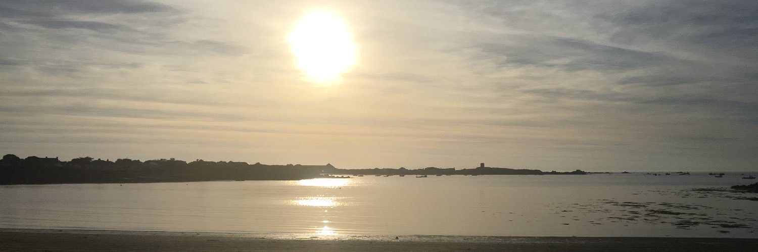 queenyhill's profile banner image