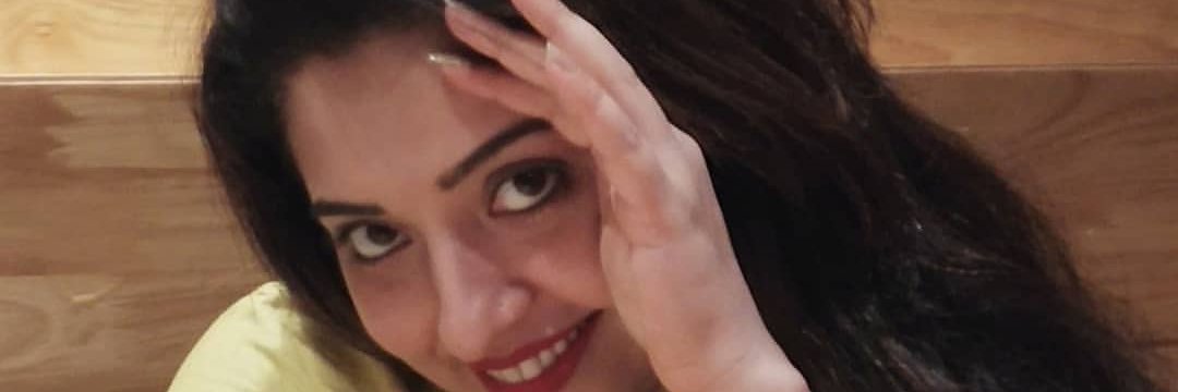 AashiyaQueen's profile banner image