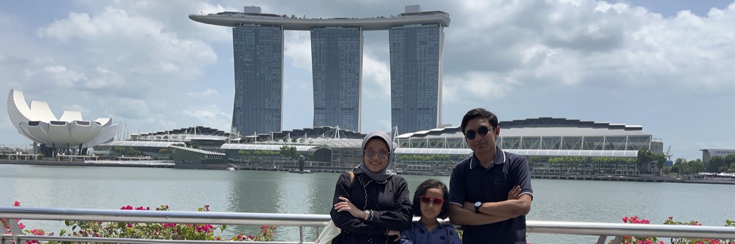 ivanjuve's profile banner image