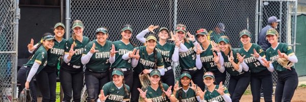 LHSSoftball8 Profile Banner