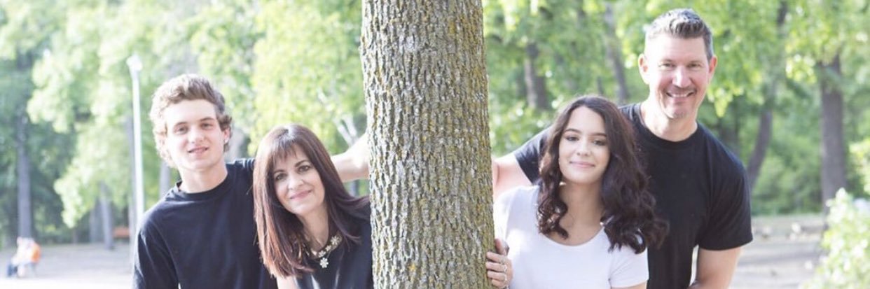 DebraDx's profile banner image