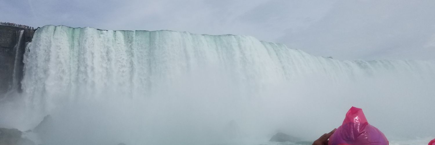hucaslaley's profile banner image