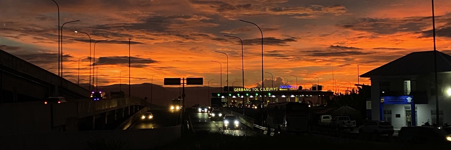 zacktores's profile banner image