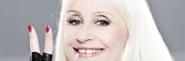 RAFFAELLACARRA FANPAGE -@lareginareal1970 Profile Banner