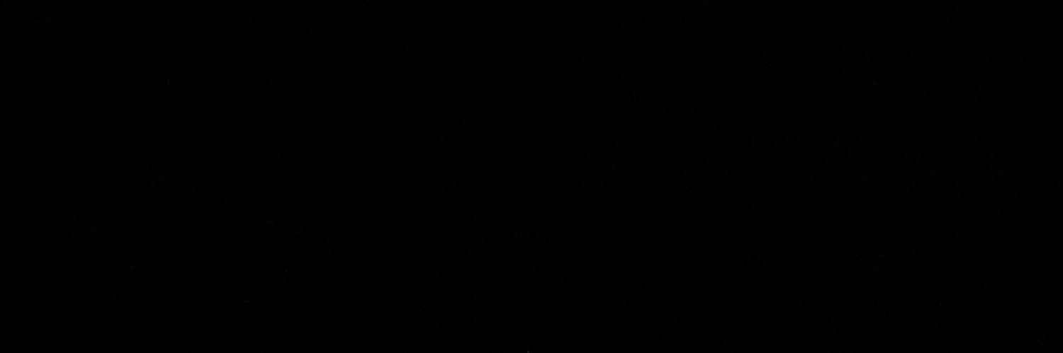 G banner