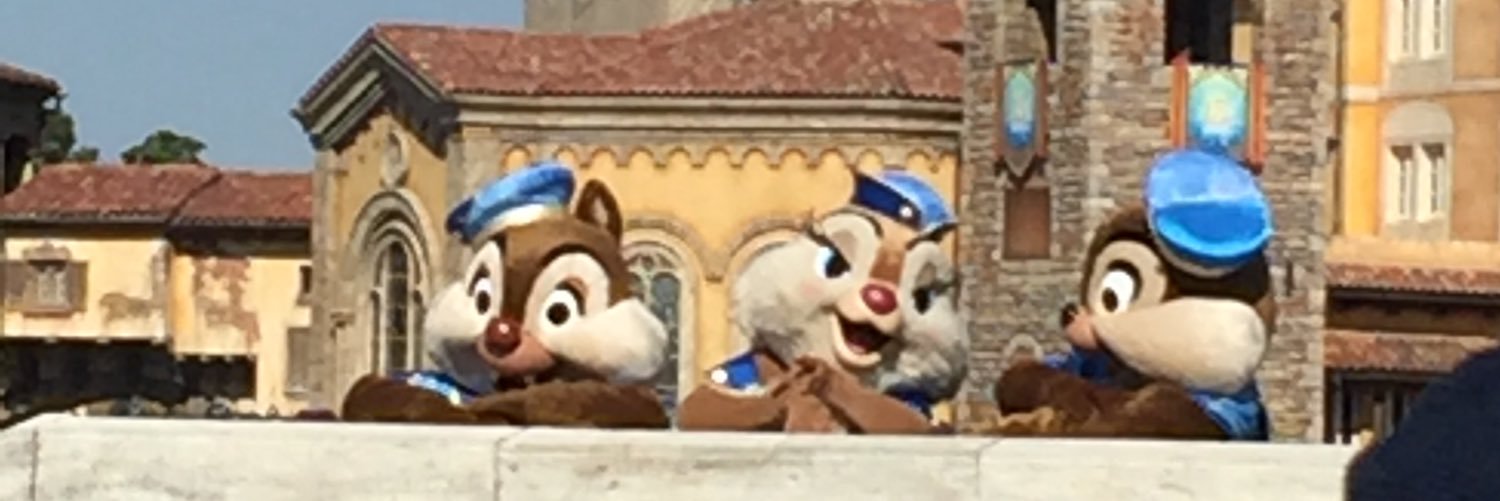 cue000's profile banner image