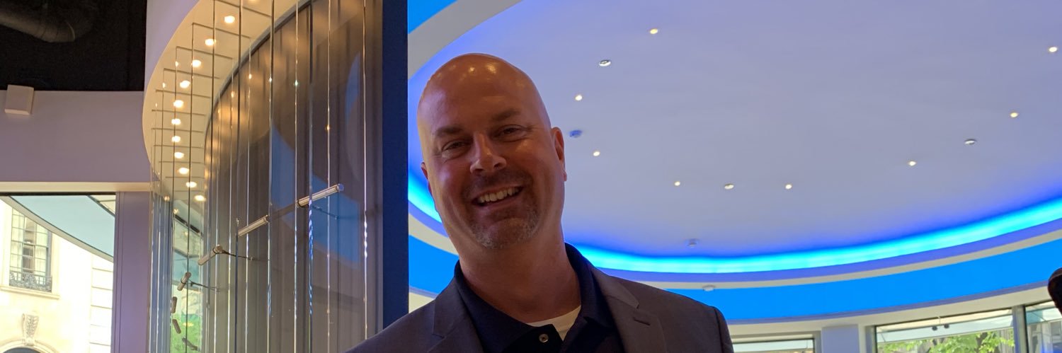 Daniel Bernal banner