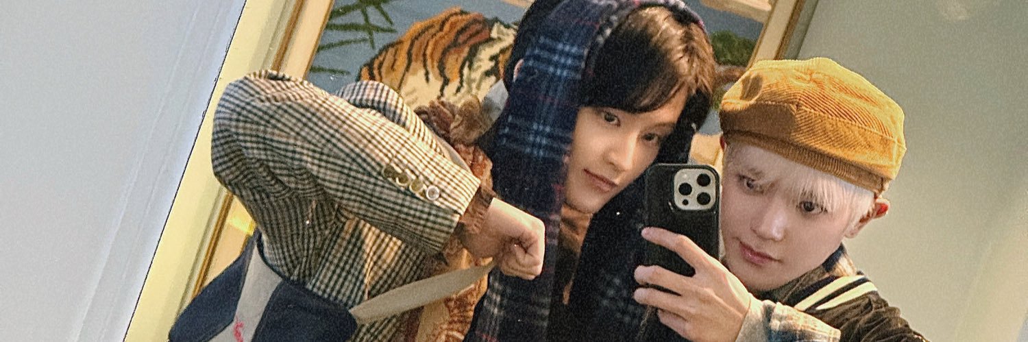 tansarm's profile banner image
