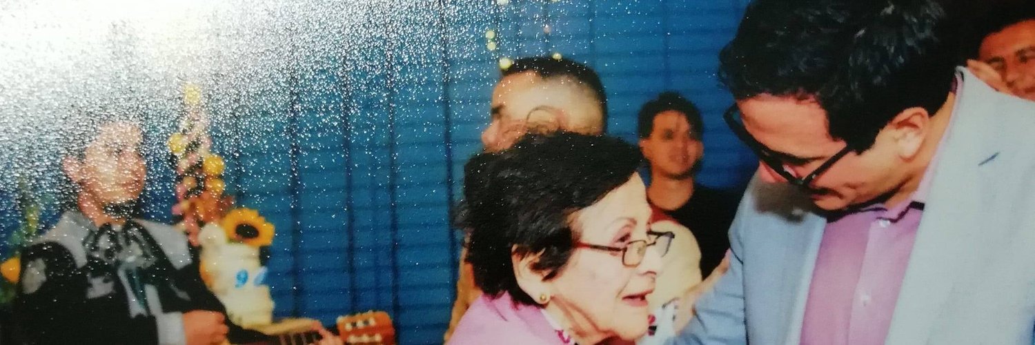 JulioCaceda's profile banner image