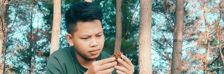akmaller's profile banner image