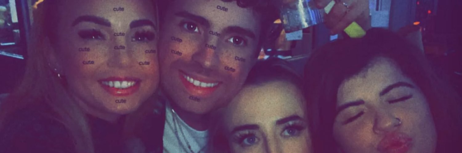 Robbiesisson's profile banner image