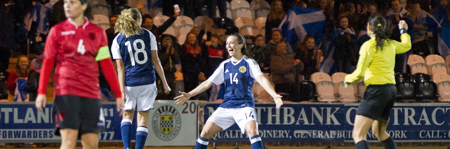 Claire Emslie banner