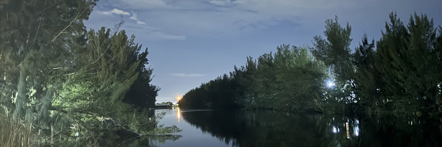 hey_Mel's profile banner image