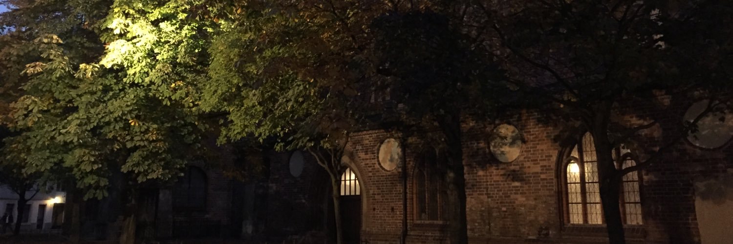 kimthorned's profile banner image