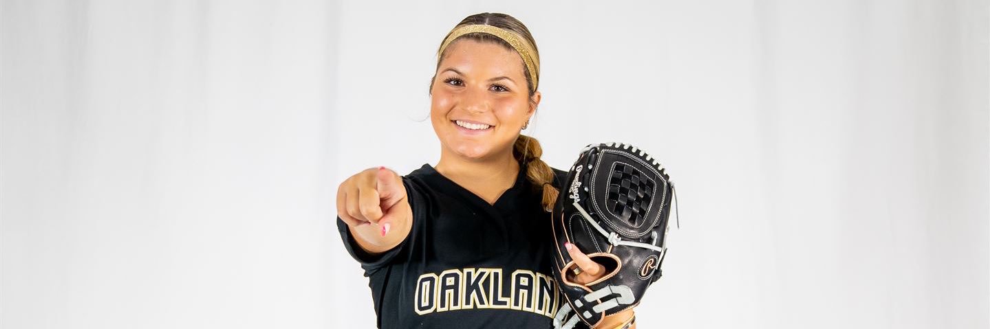 maraina smith2022 banner