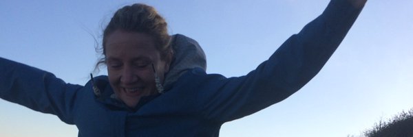 EllyRussellVet Profile Banner