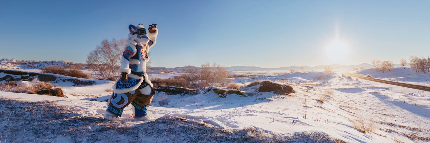 小狼利牙Riya banner