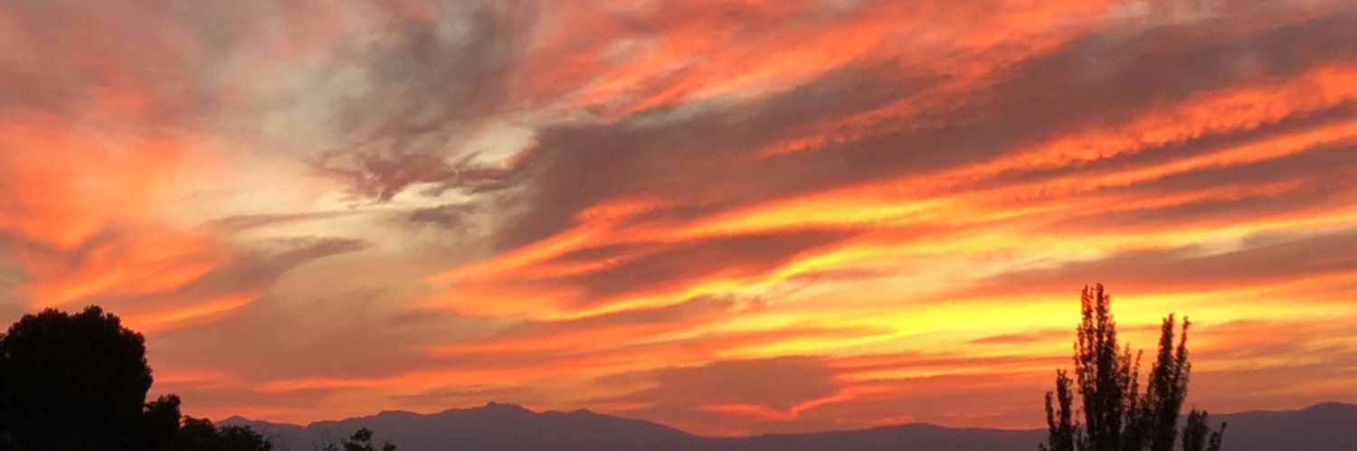 julssmo's profile banner image
