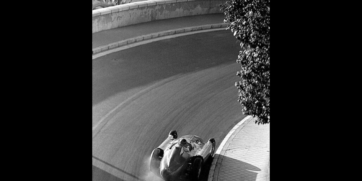 Alan Marshall. Brexit is bankupting the UK! #FBPE banner