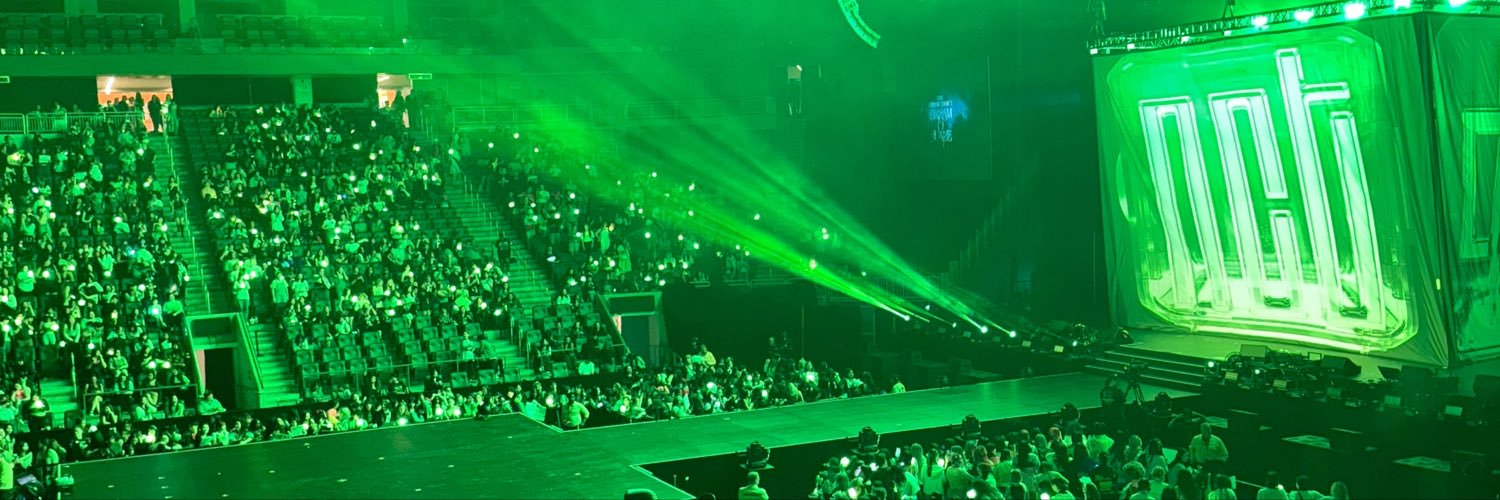 camzaban's profile banner image