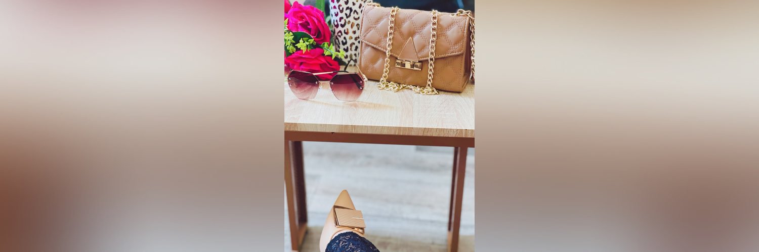 💕𝑫𝒊𝒏𝒂 𝑴𝒂𝒎𝒅𝒐𝒖𝒉 🇦🇹 banner