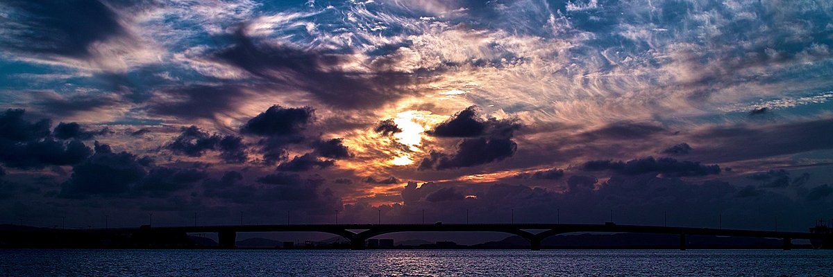 meltoowell's profile banner image