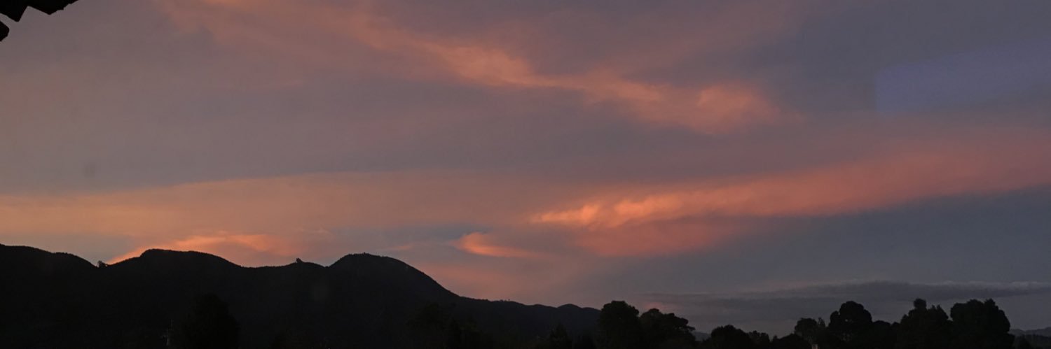 EstefannyAlva11's profile banner image
