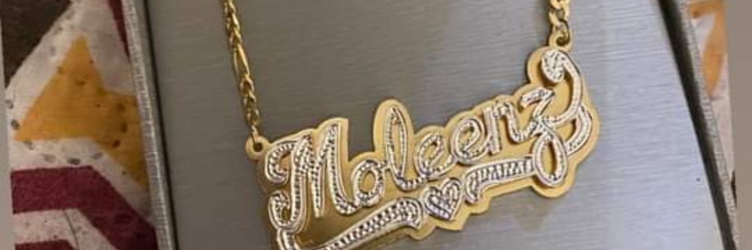MoleenzdotE's profile banner image