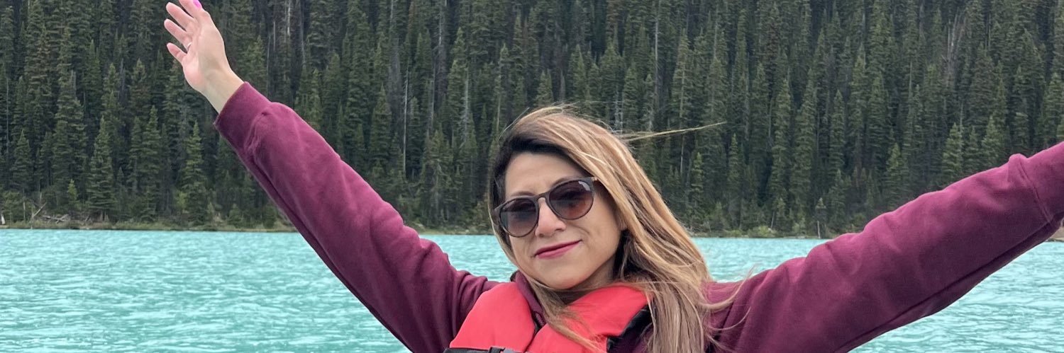 roxyzmith's profile banner image