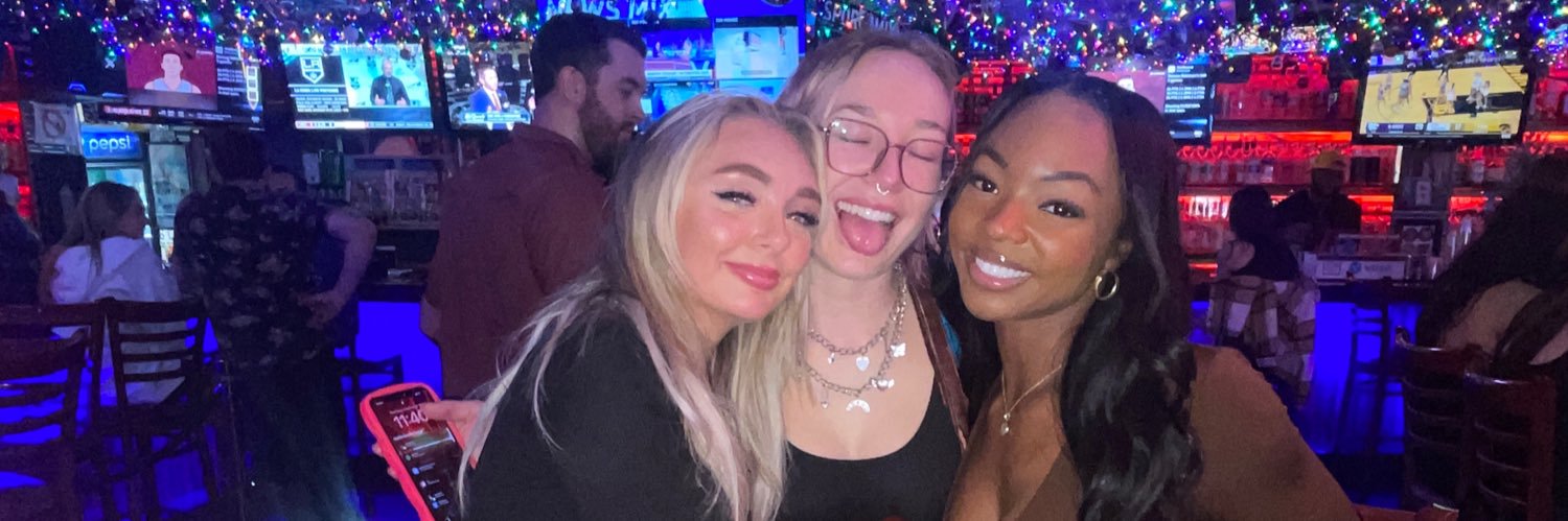 naleilawalker's profile banner image