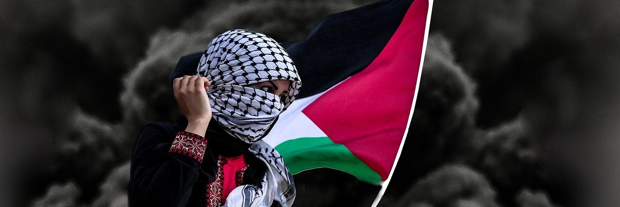 Man with harmonica 🇵🇸 🇨🇺 🇮🇷 banner