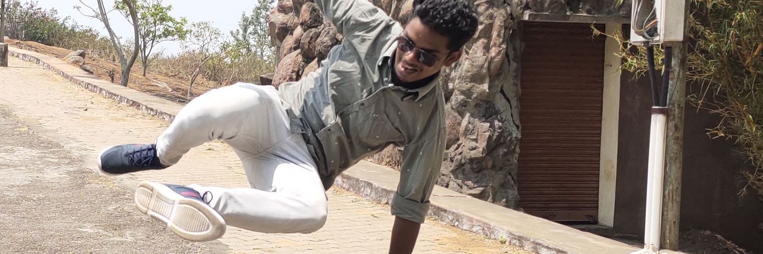 yoganantham_b's profile banner image