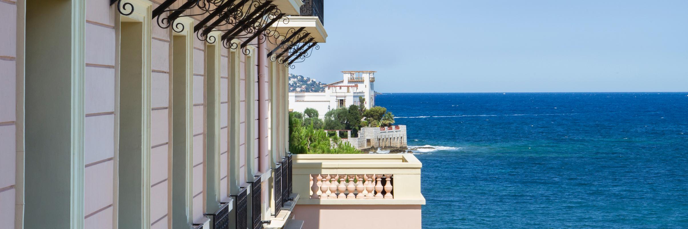 HOTEL ROYAL RIVIERA banner
