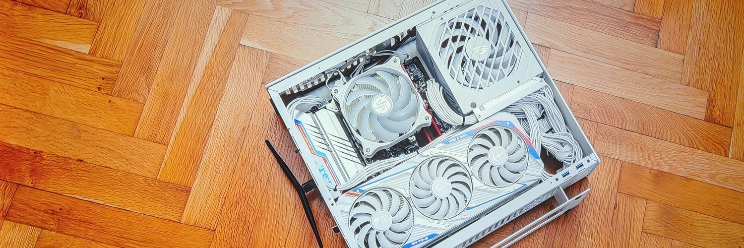 Andrew🖱️🎧 banner