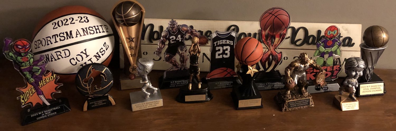 Thomas Knudson banner