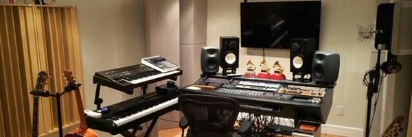 EzaseB's profile banner image