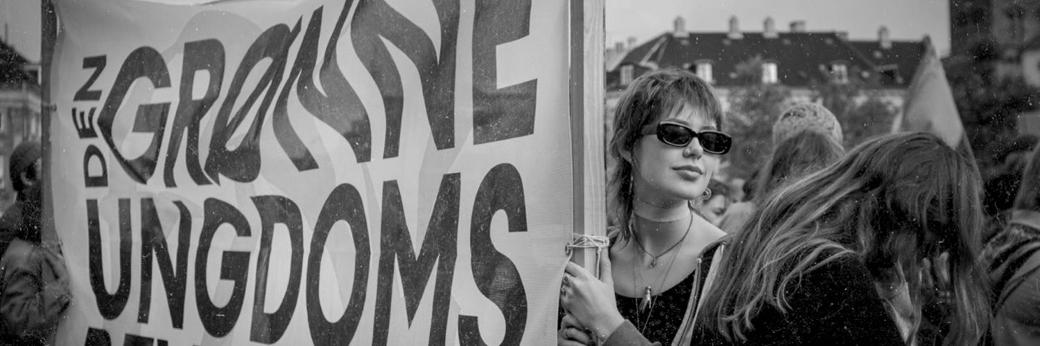 Den Grønne Ungdomsbevægelse banner