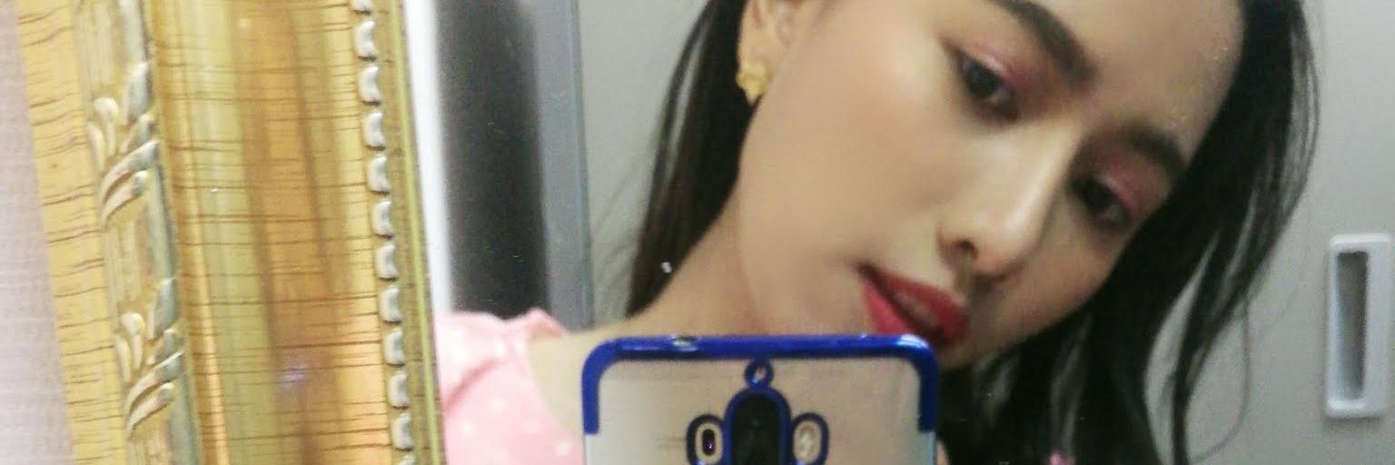 Looksorngirl's profile banner image