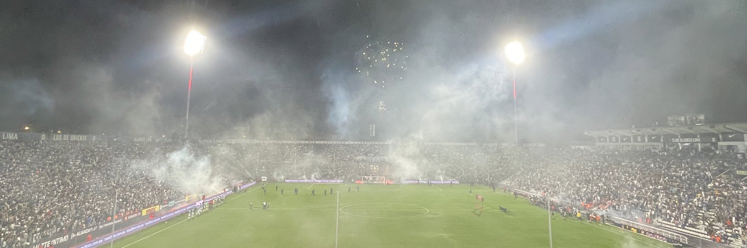 Pajarito ⚽️ 🚬 banner