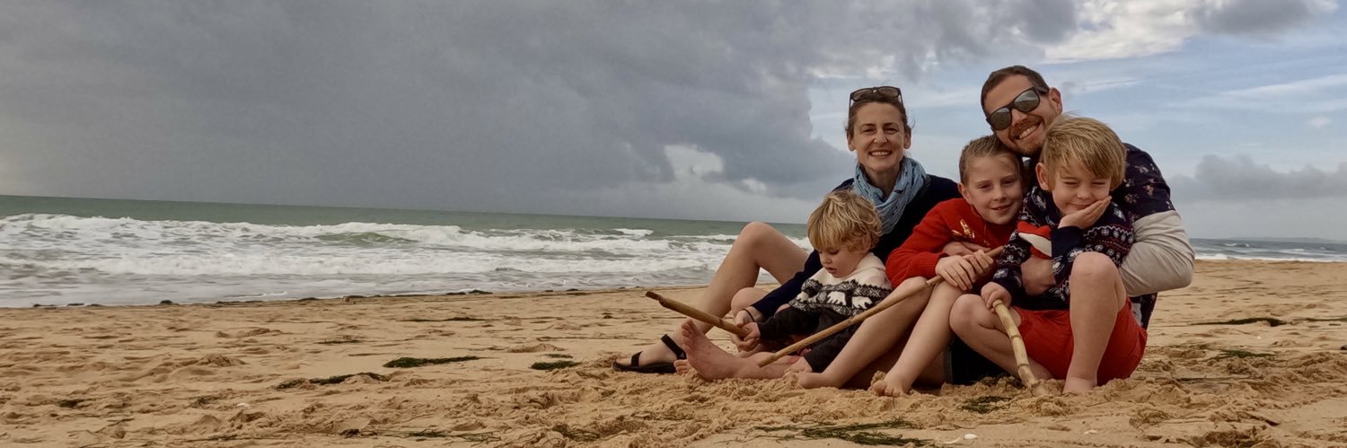 Well Travelled Munchkins banner