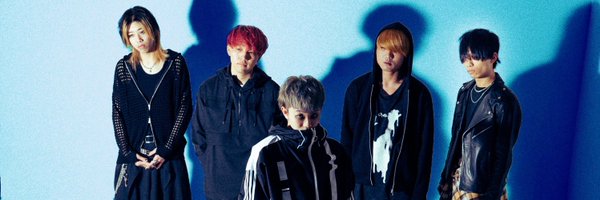 caz_virth Profile Banner