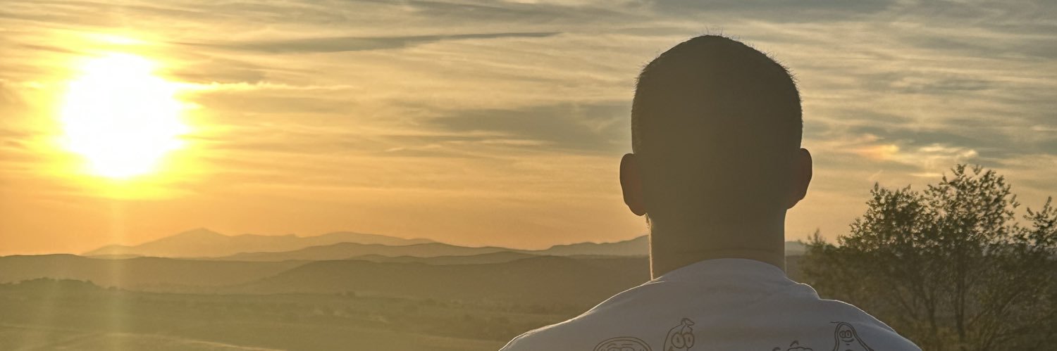 Máximo Cuevas banner