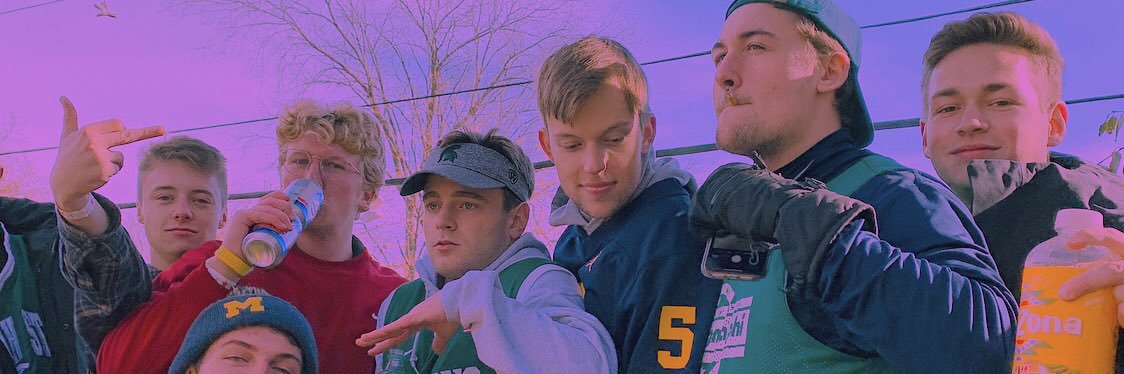 tinybusby's profile banner image