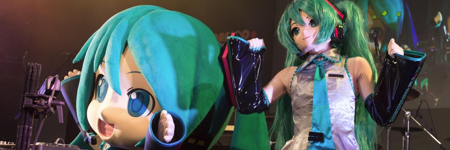 whitenoize's profile banner image