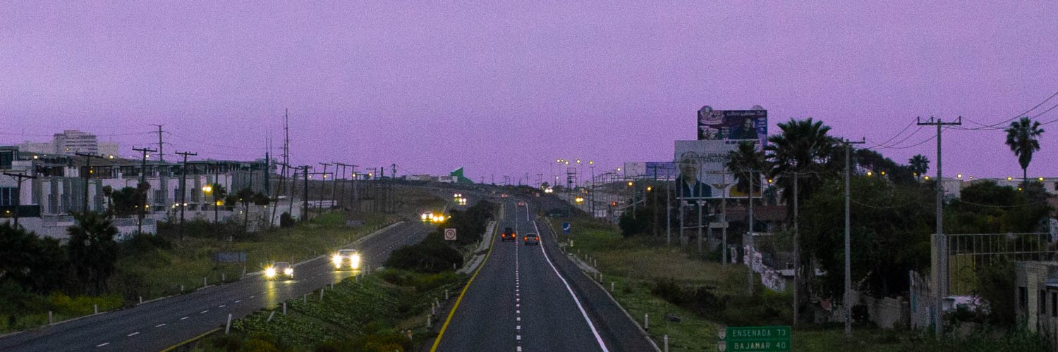 El sets 🧡🦅 banner