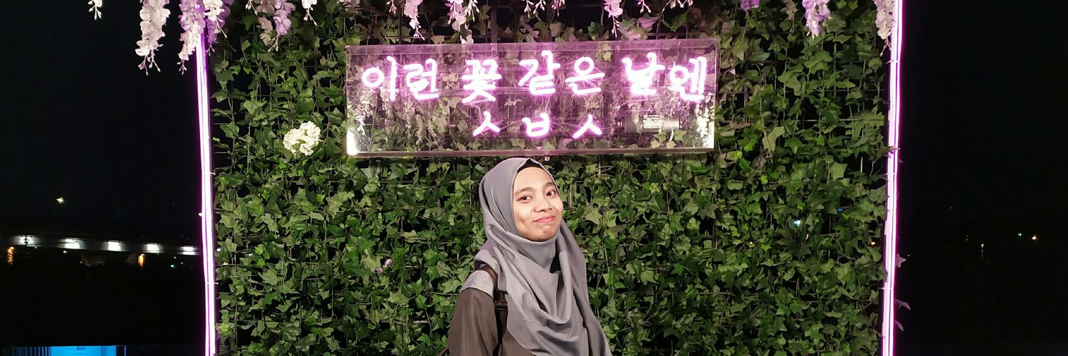 bilqisKim's profile banner image