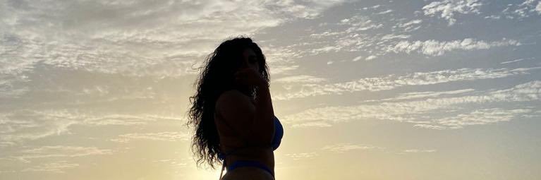 Monserratlz_'s profile banner image